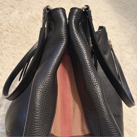 Burberry Maidstone Medium Tote Bag in Leather and House Check Canvas - Picture 6 of 12